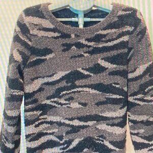Barefoot Dreams Black and Gray Camouflage Sweater